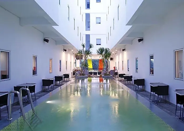 Amaris Sunset Road - Bali 2*